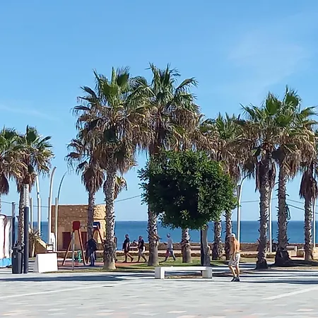 Apartament Bonito 150 M De La Playa *