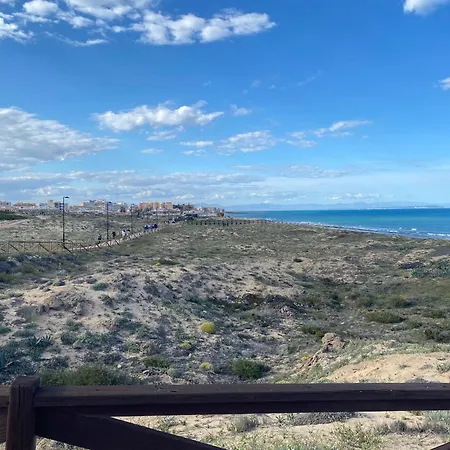 Apartament Bonito 150 M De La Playa La Mata (Torrevieja)